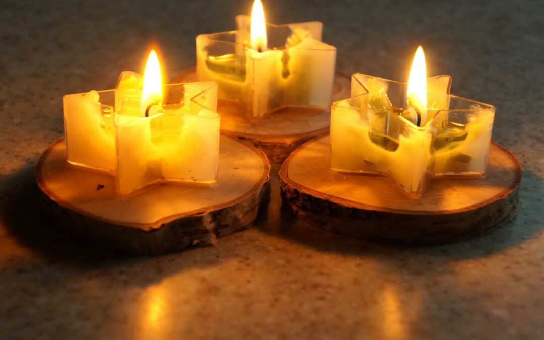 Adventsmusik bei Kerzenschein